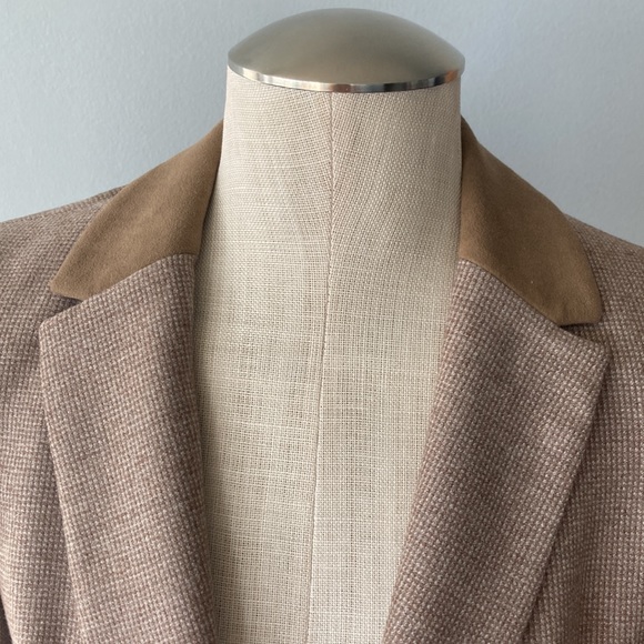 Vintage tan blazer size small - Picture 3 of 10